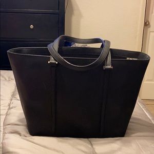 Kate Spade Tote with matching Wallet